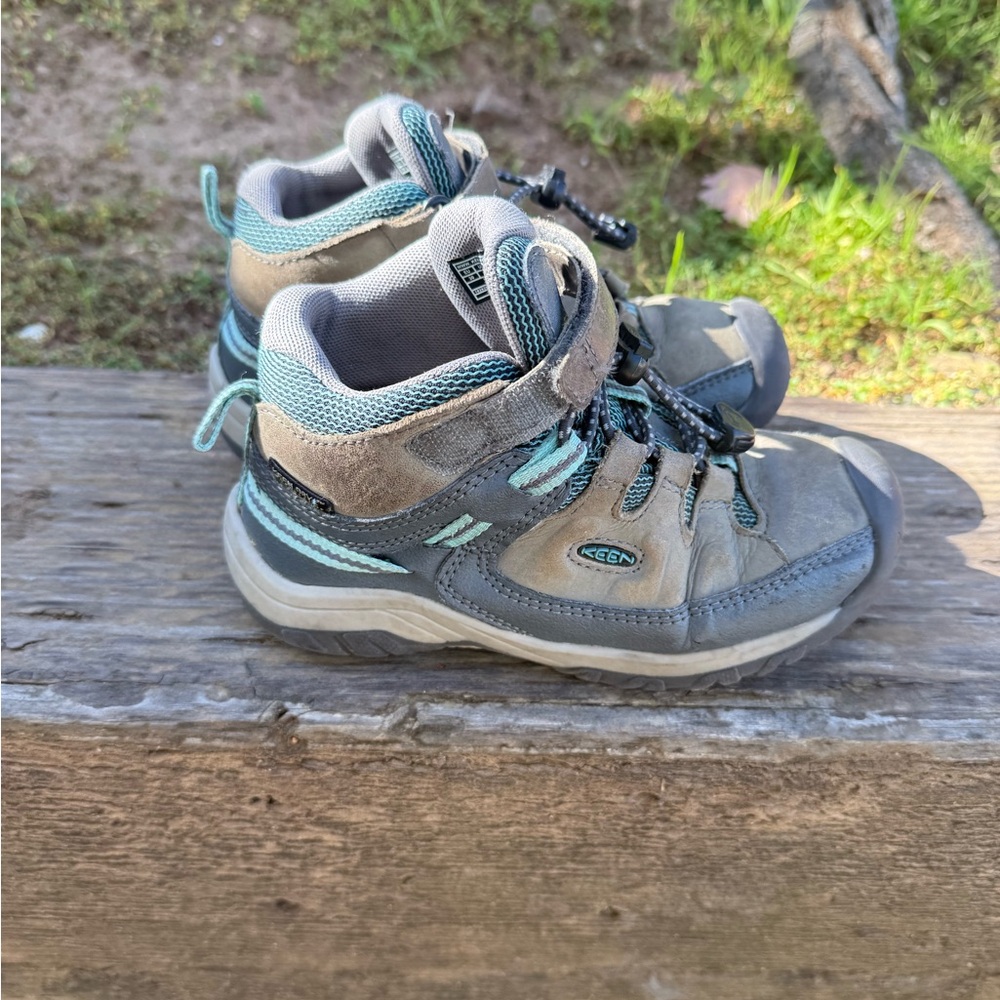 KEEN Kids' Gray and Blue Hiking Shoes. Size 12.